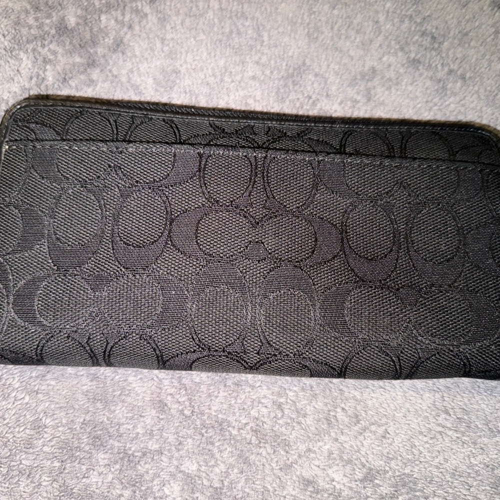 Coach Wallet - Picture 2 of 3
